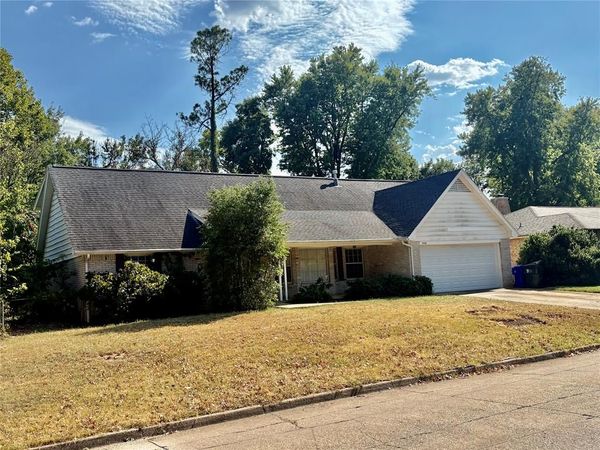 1606 Greenbriar Drive, Norman, OK 73072