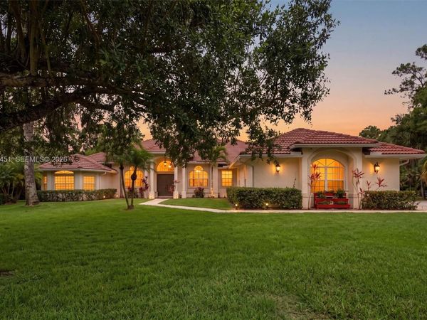 1215 Stallion Dr , Loxahatchee, FL 33470