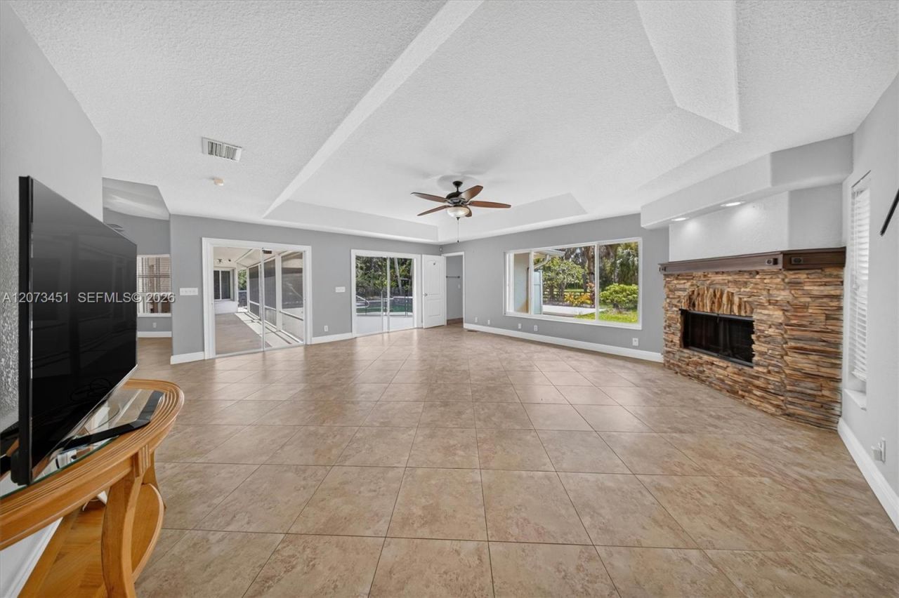 1215 Stallion Dr , Loxahatchee, FL 33470 Photo