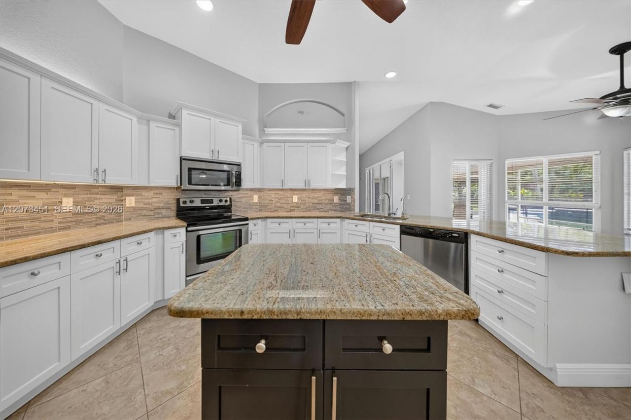 1215 Stallion Dr , Loxahatchee, FL 33470 Photo