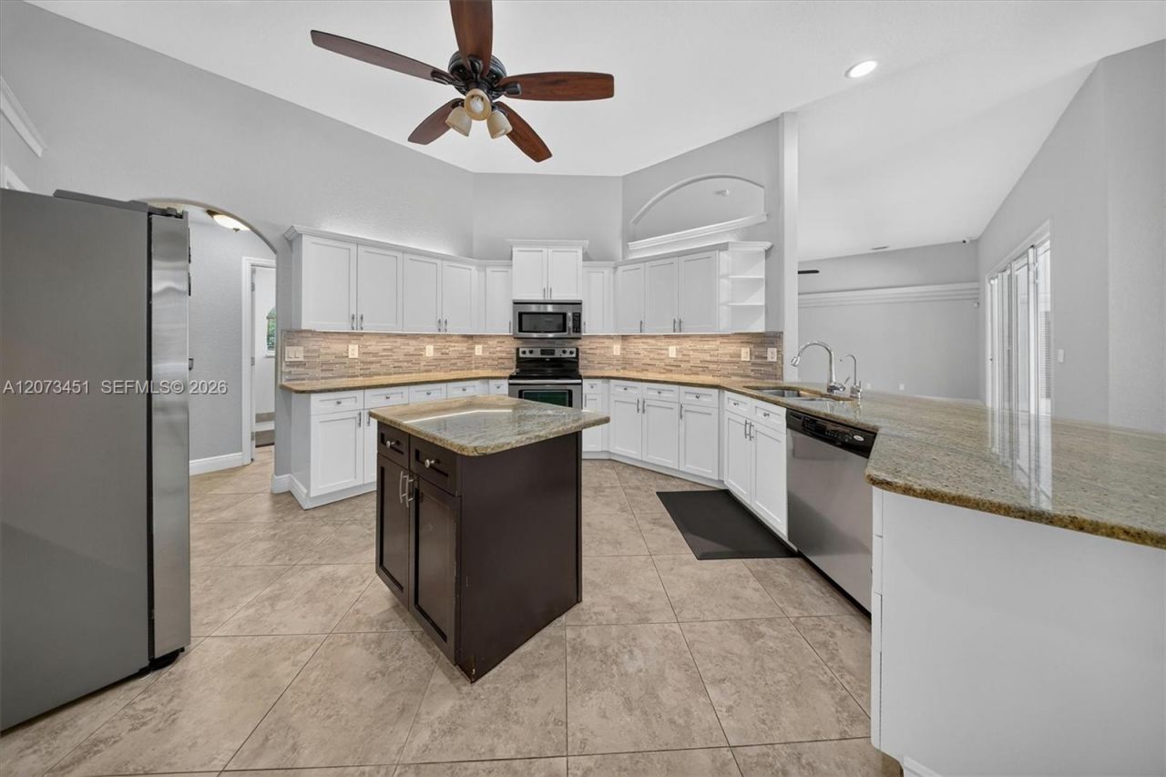 1215 Stallion Dr , Loxahatchee, FL 33470 Photo