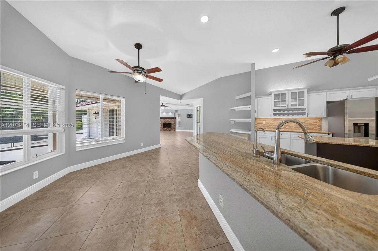 1215 Stallion Dr , Loxahatchee, FL 33470 Photo