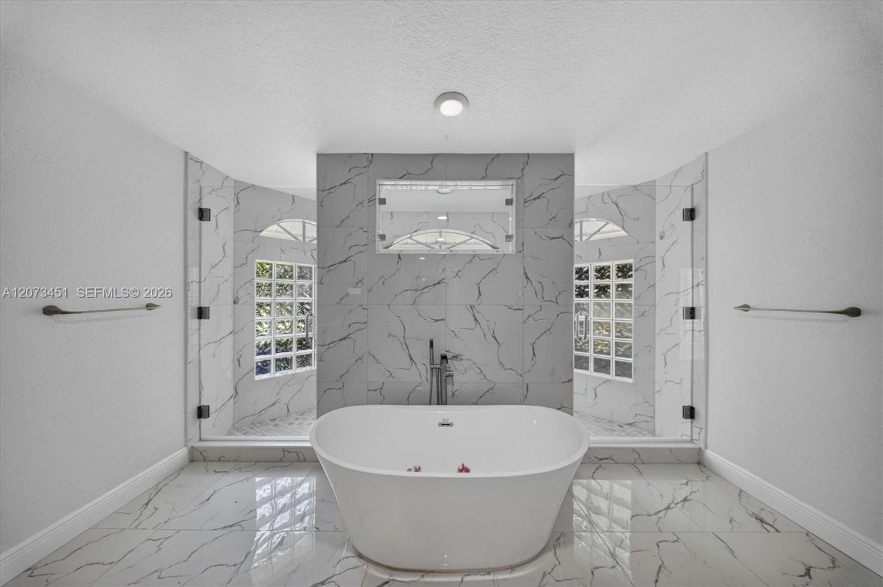 1215 Stallion Dr , Loxahatchee, FL 33470 Photo