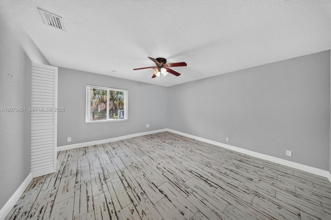 1215 Stallion Dr , Loxahatchee, FL 33470 Photo