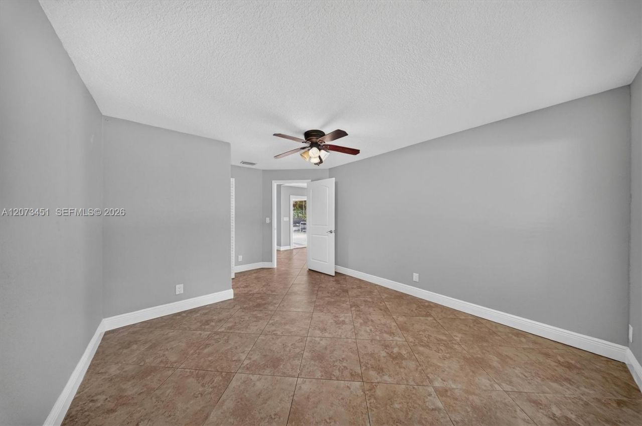1215 Stallion Dr , Loxahatchee, FL 33470 Photo