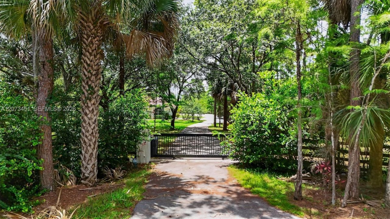1215 Stallion Dr , Loxahatchee, FL 33470 Photo