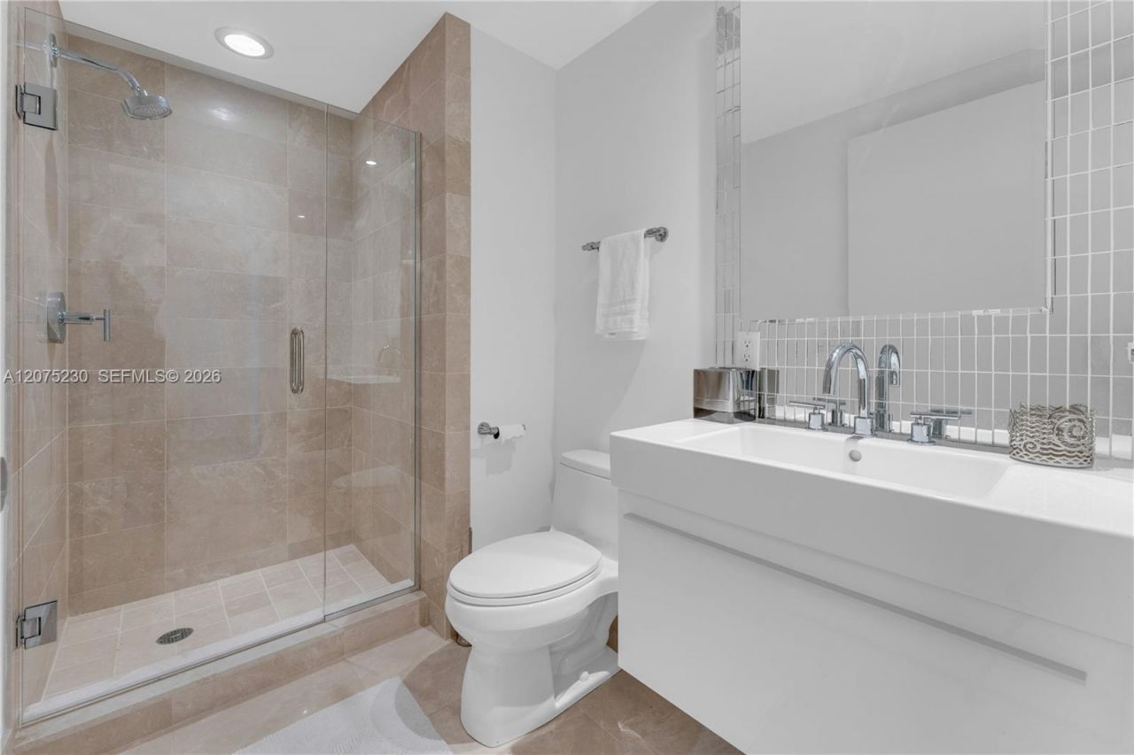17001 Collins Ave , Unit 4102, Sunny Isles Beach, FL 33160 Photo