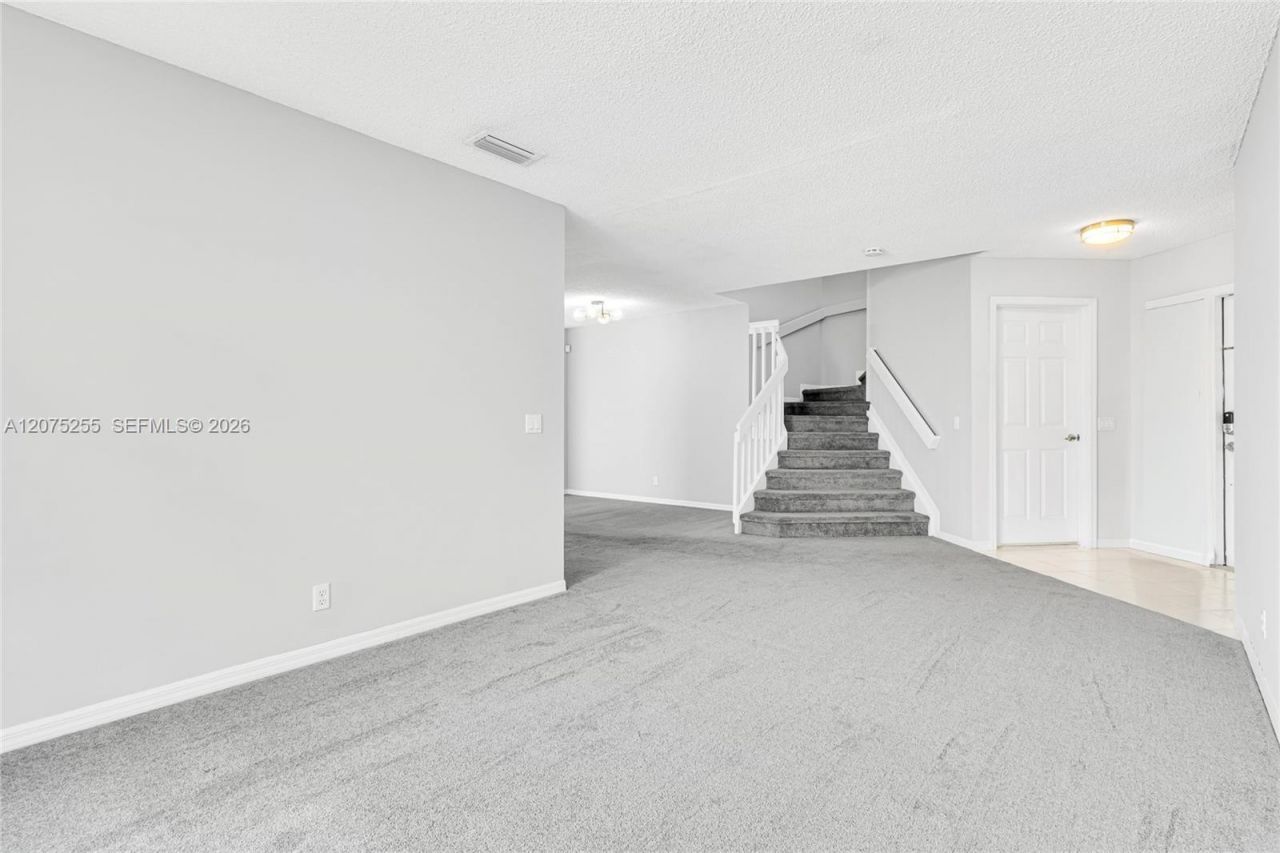 3884 NW 63rd Ter, Coral Springs, FL 33067 Photo