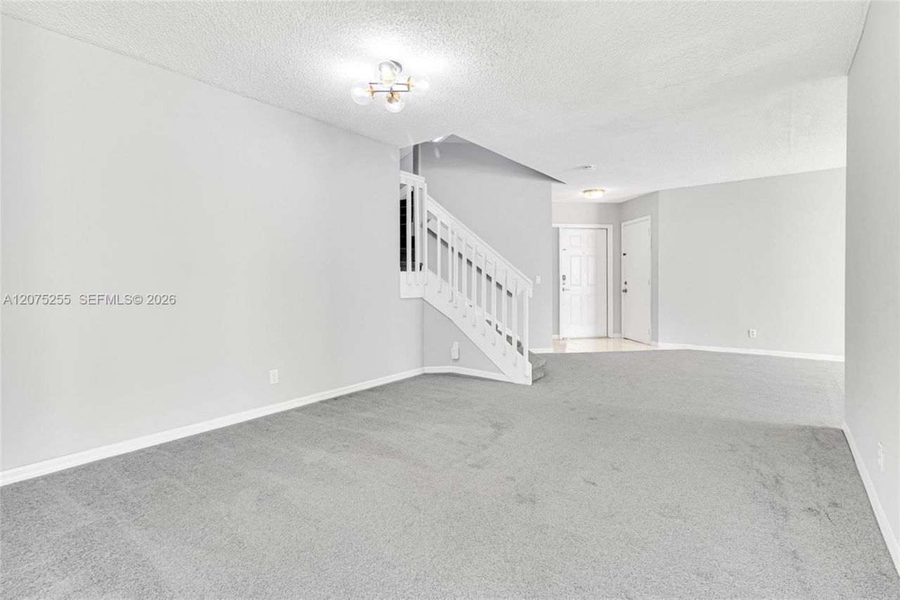 3884 NW 63rd Ter, Coral Springs, FL 33067 Photo