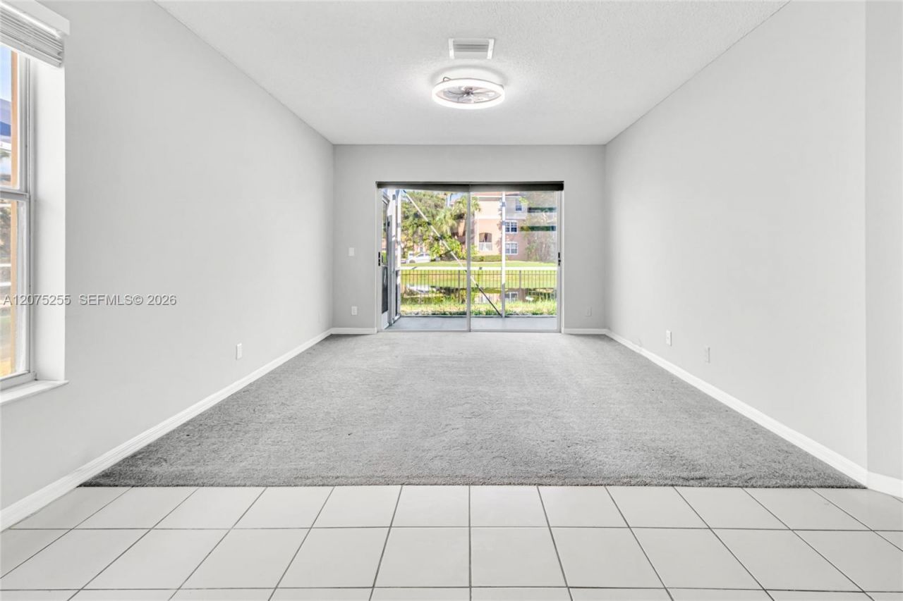 3884 NW 63rd Ter, Coral Springs, FL 33067 Photo