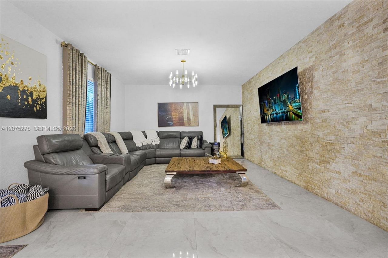 2150 NW 16th Pl , Homestead, FL 33030 Photo