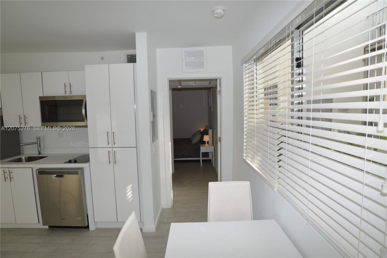 1601 Meridian Ave , Unit 101, Miami Beach, FL 33139 Photo