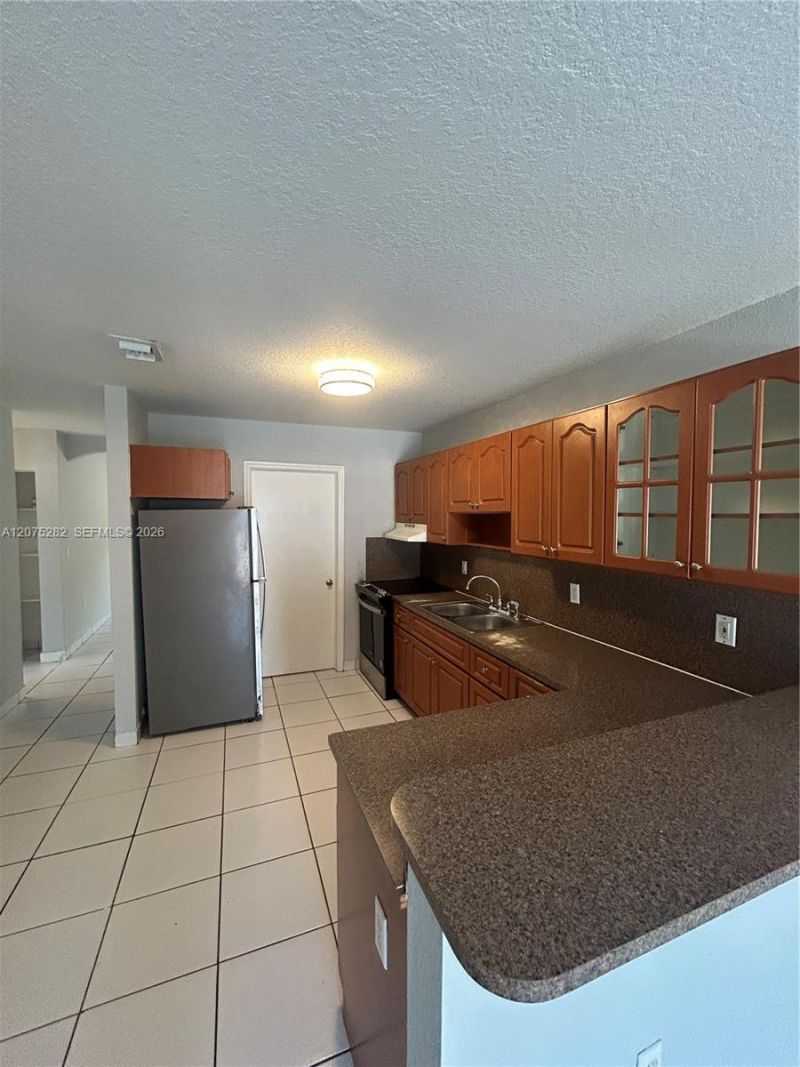 2421 NW 99th Ter , Unit 2, Miami, FL 33147 Photo