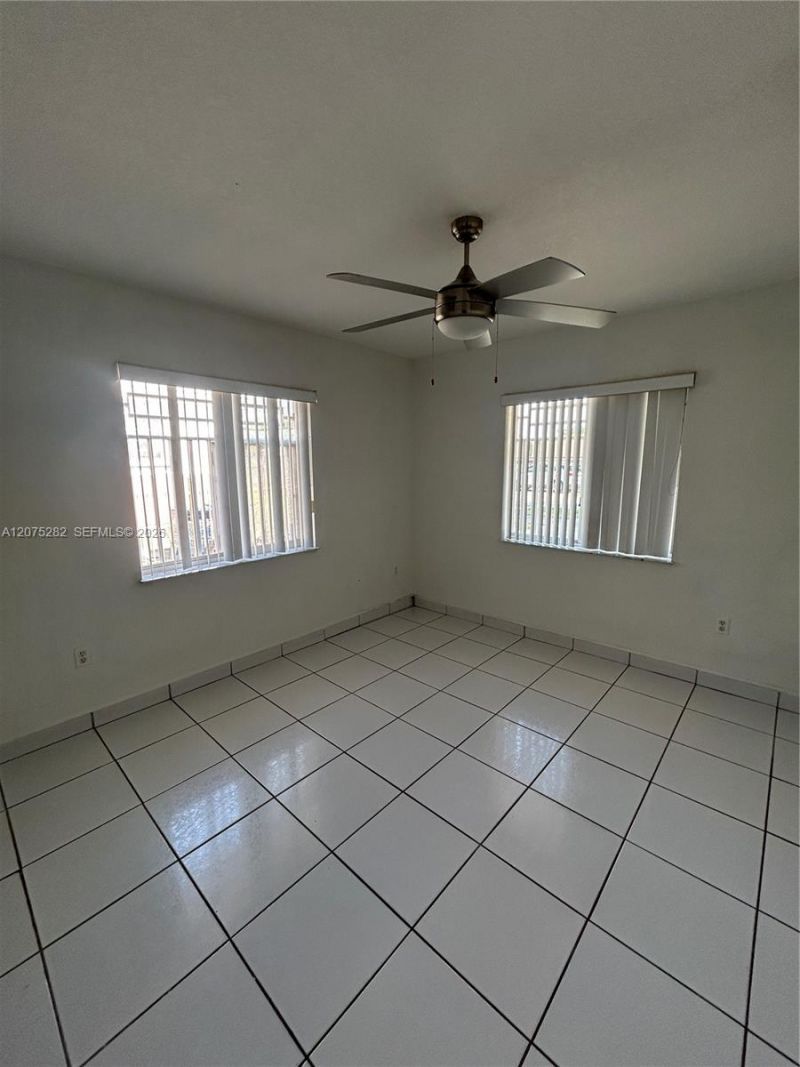2421 NW 99th Ter , Unit 2, Miami, FL 33147 Photo