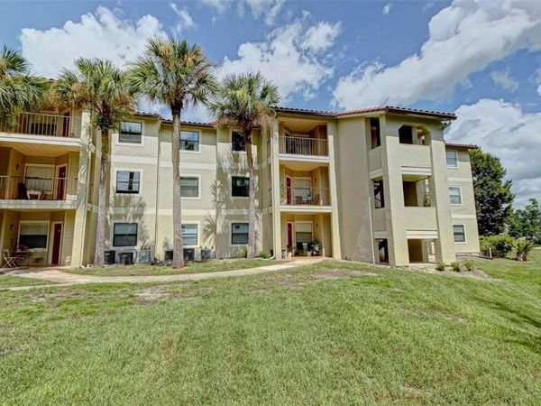 3038 PARKWAY BOULEVARD , Unit 305, KISSIMMEE, FL 34747