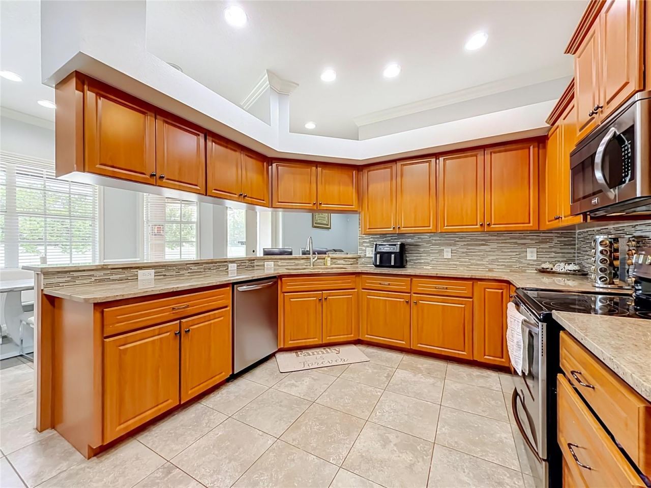 2534 Iris Ann Drive , Lakeland, FL 33810 Photo
