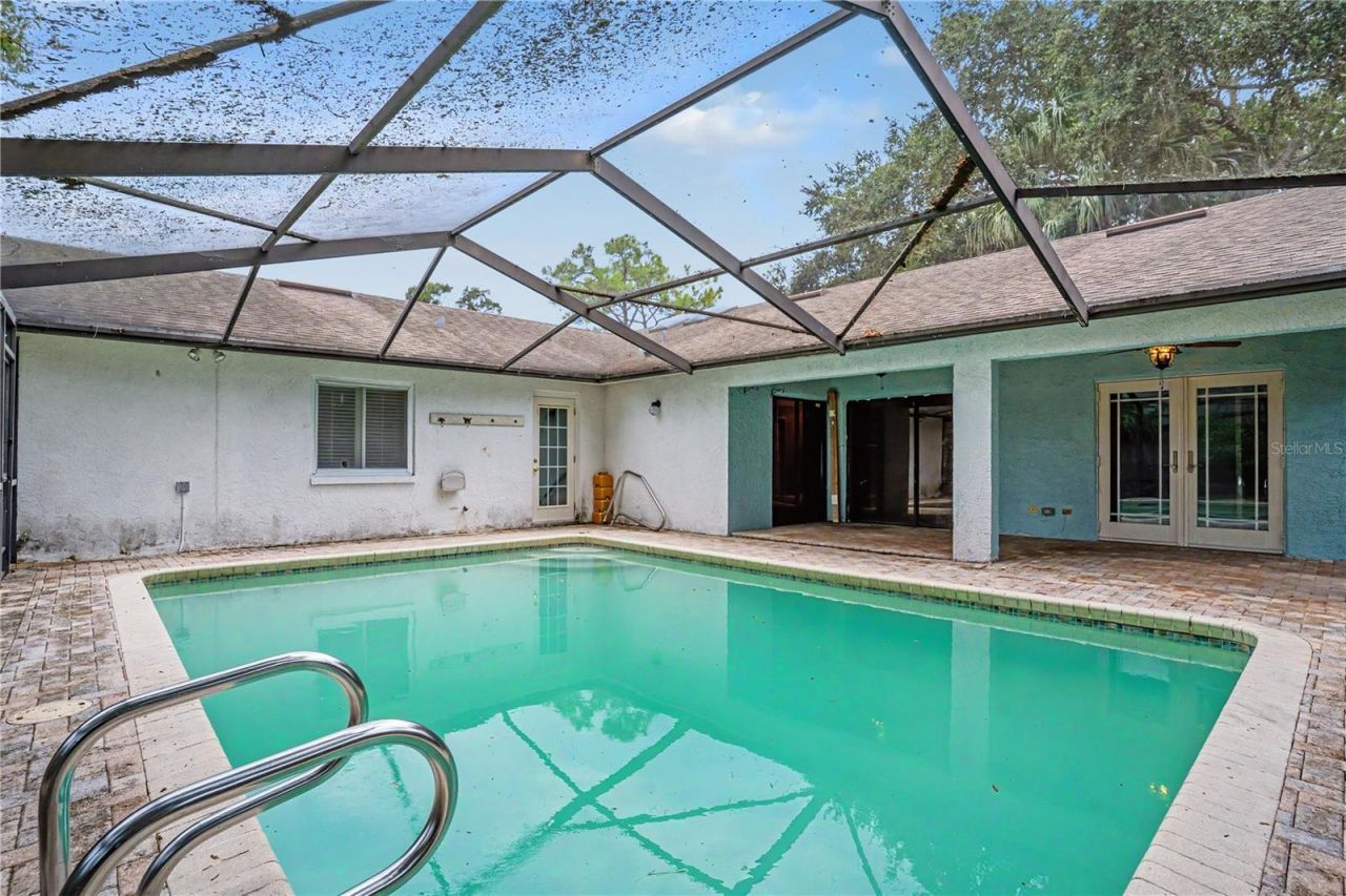 2179 Cypress Point Drive N, Clearwater, FL 33763 Photo