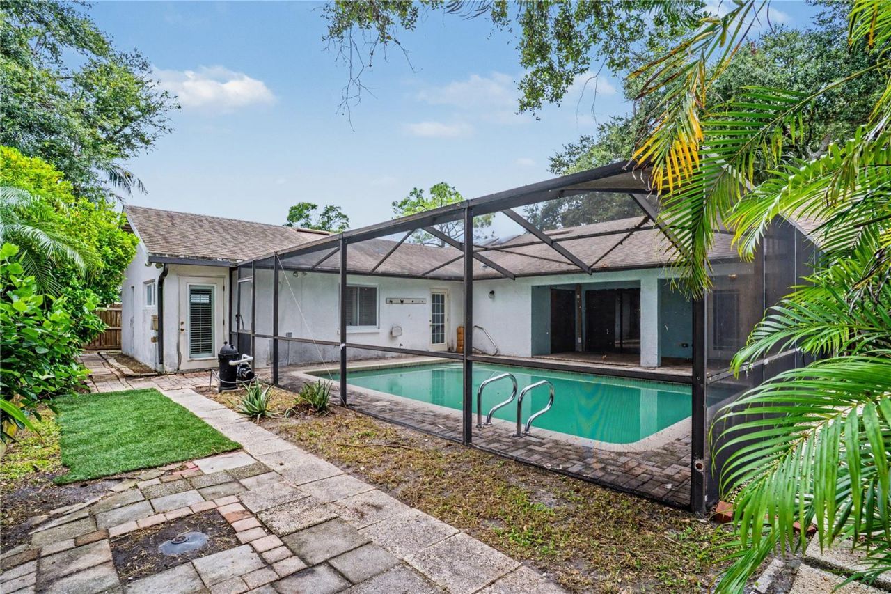 2179 Cypress Point Drive N, Clearwater, FL 33763 Photo