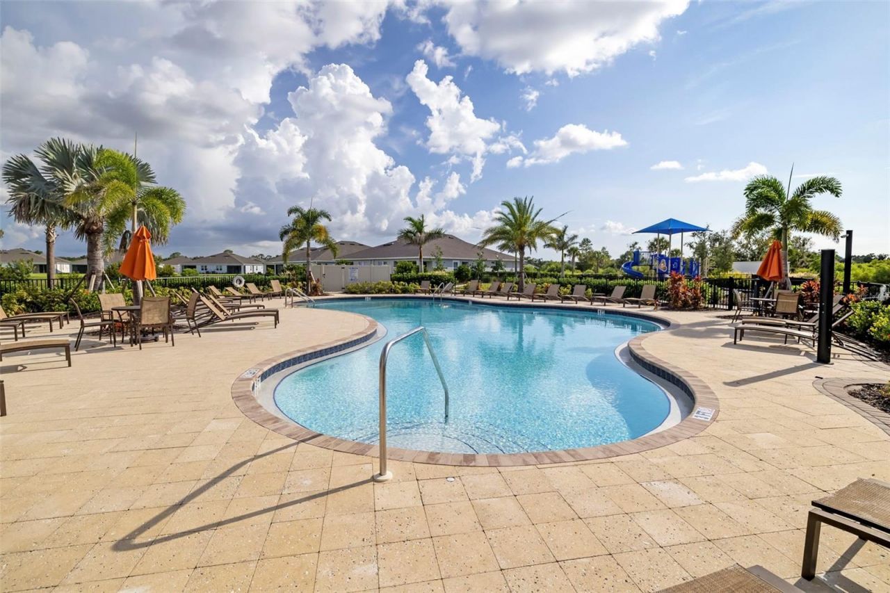 523 158th Street E, Bradenton, FL 34212 Photo