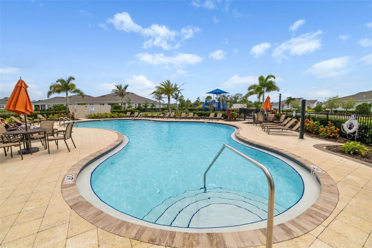 523 158th Street E, Bradenton, FL 34212 Photo