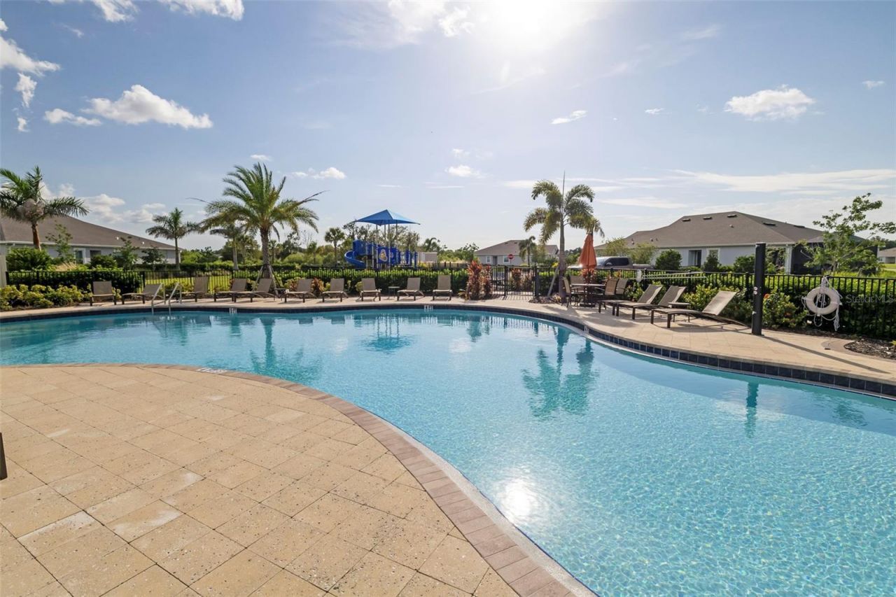 523 158th Street E, Bradenton, FL 34212 Photo