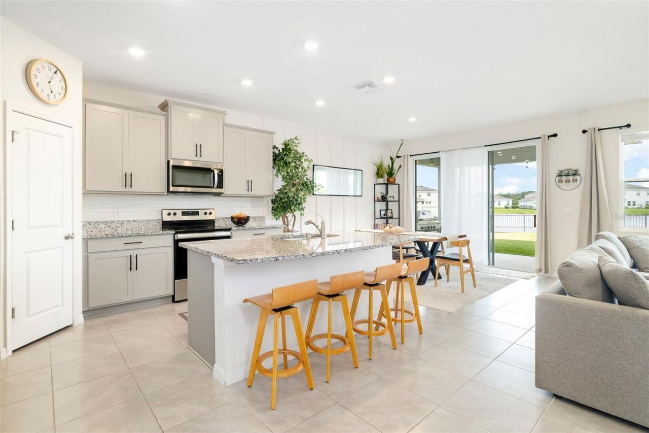 523 158th Street E, Bradenton, FL 34212 Photo