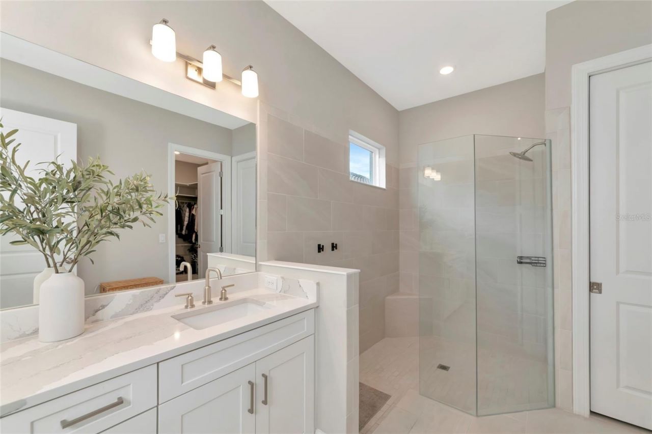 5119 Caserta Court , Palmetto, FL 34221 Photo