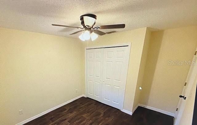 40107 Oakridge Drive , Lady Lake, FL 32159 Photo