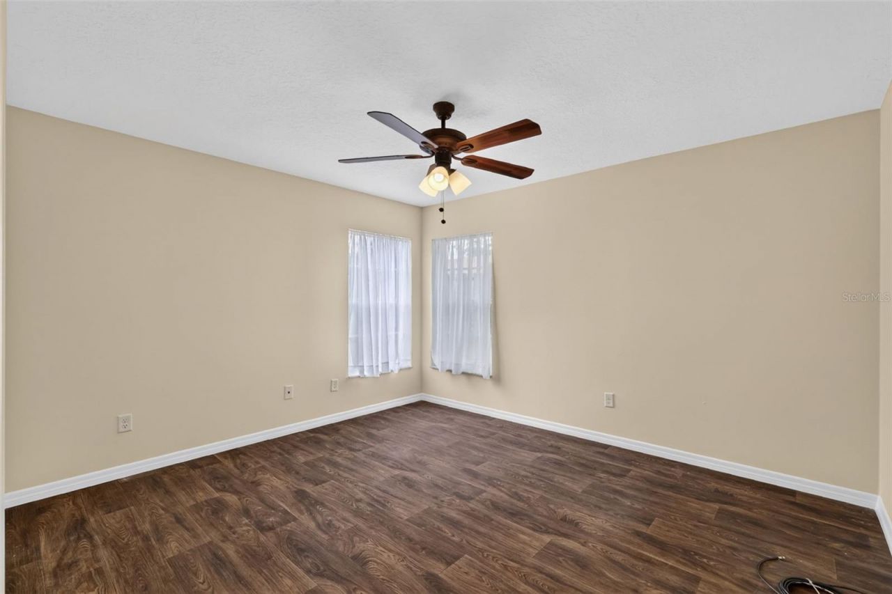 40107 Oakridge Drive, Lady Lake, FL 32159 Photo