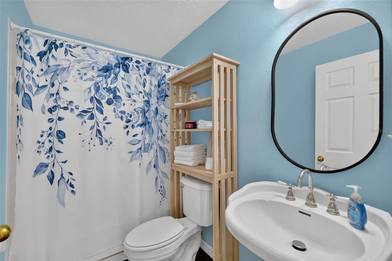 40107 Oakridge Drive, Lady Lake, FL 32159 Photo