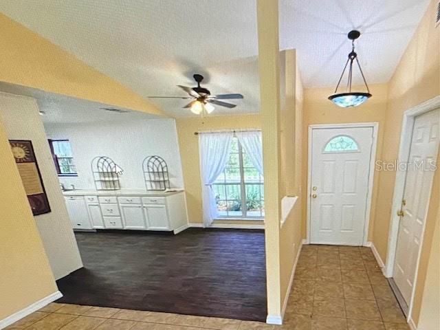 40107 Oakridge Drive , Lady Lake, FL 32159 Photo