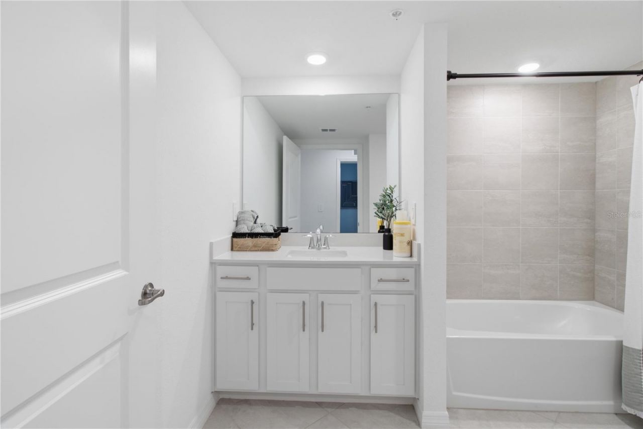 19235 Cherrystone Way , Unit 104, Lakewood Ranch, FL 34211 Photo