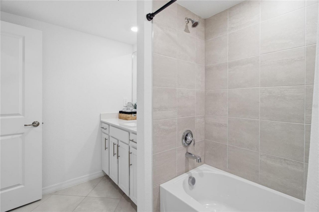 19235 Cherrystone Way , Unit 101, Lakewood Ranch, FL 34211 Photo