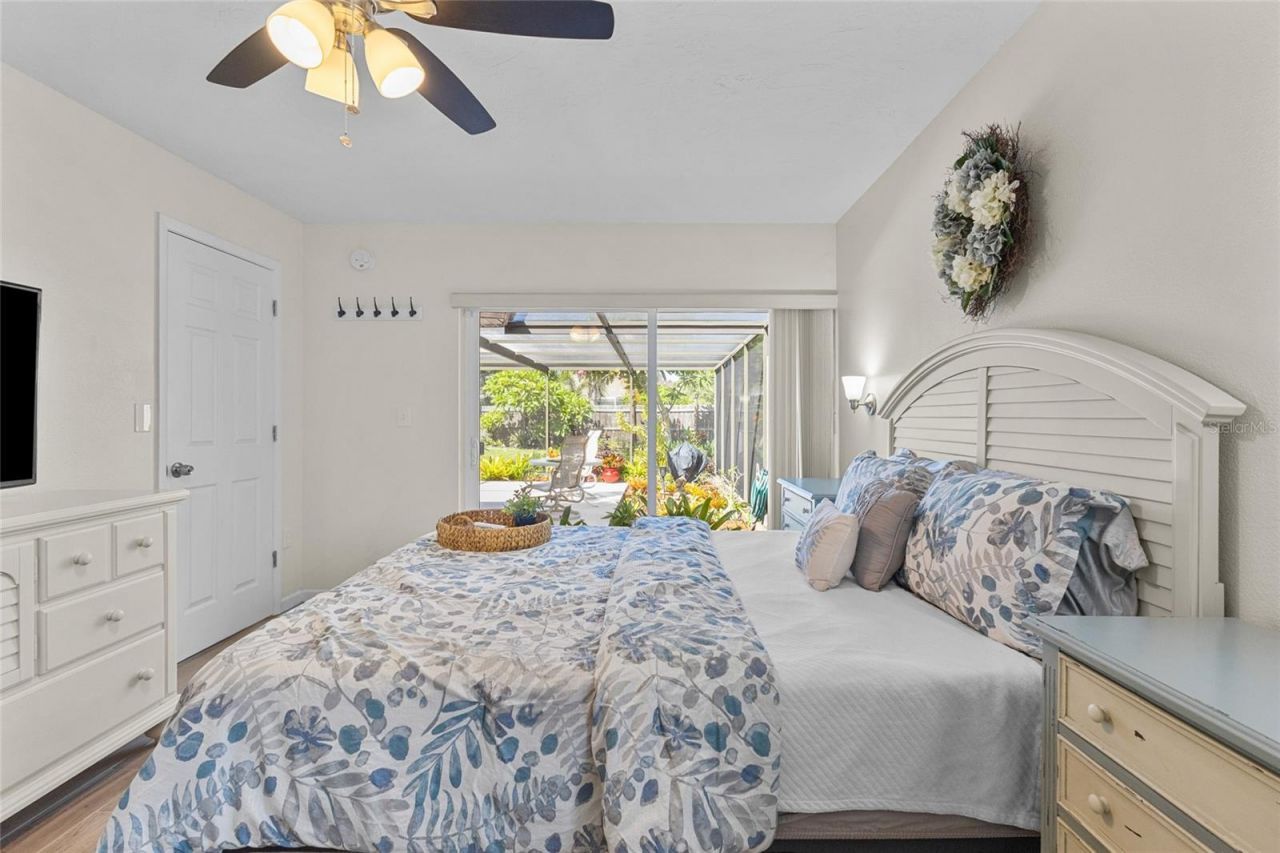 6640 Waterford Lane , Sarasota, FL 34238 Photo