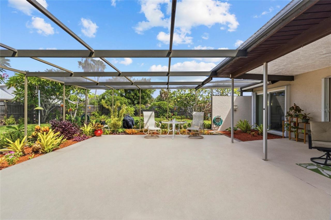 6640 Waterford Lane , Sarasota, FL 34238 Photo