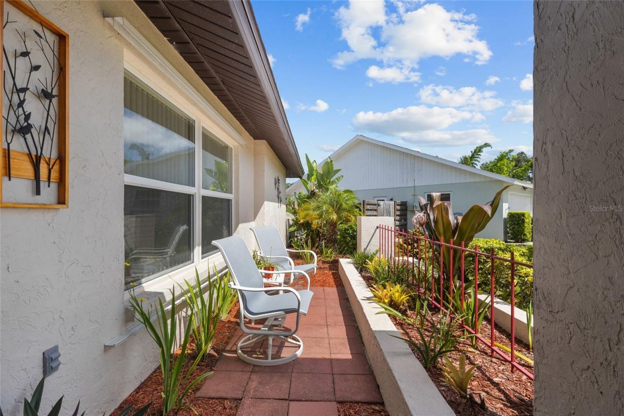 6640 Waterford Lane , Sarasota, FL 34238 Photo