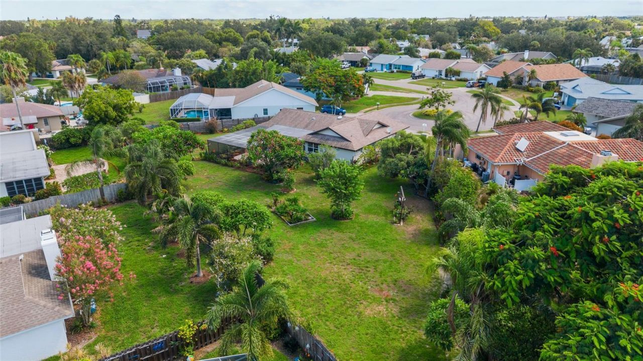 6640 Waterford Lane , Sarasota, FL 34238 Photo