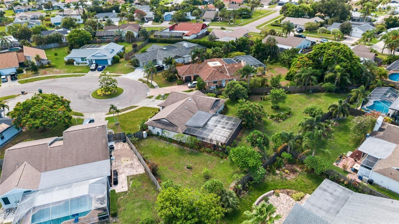 6640 Waterford Lane , Sarasota, FL 34238 Photo