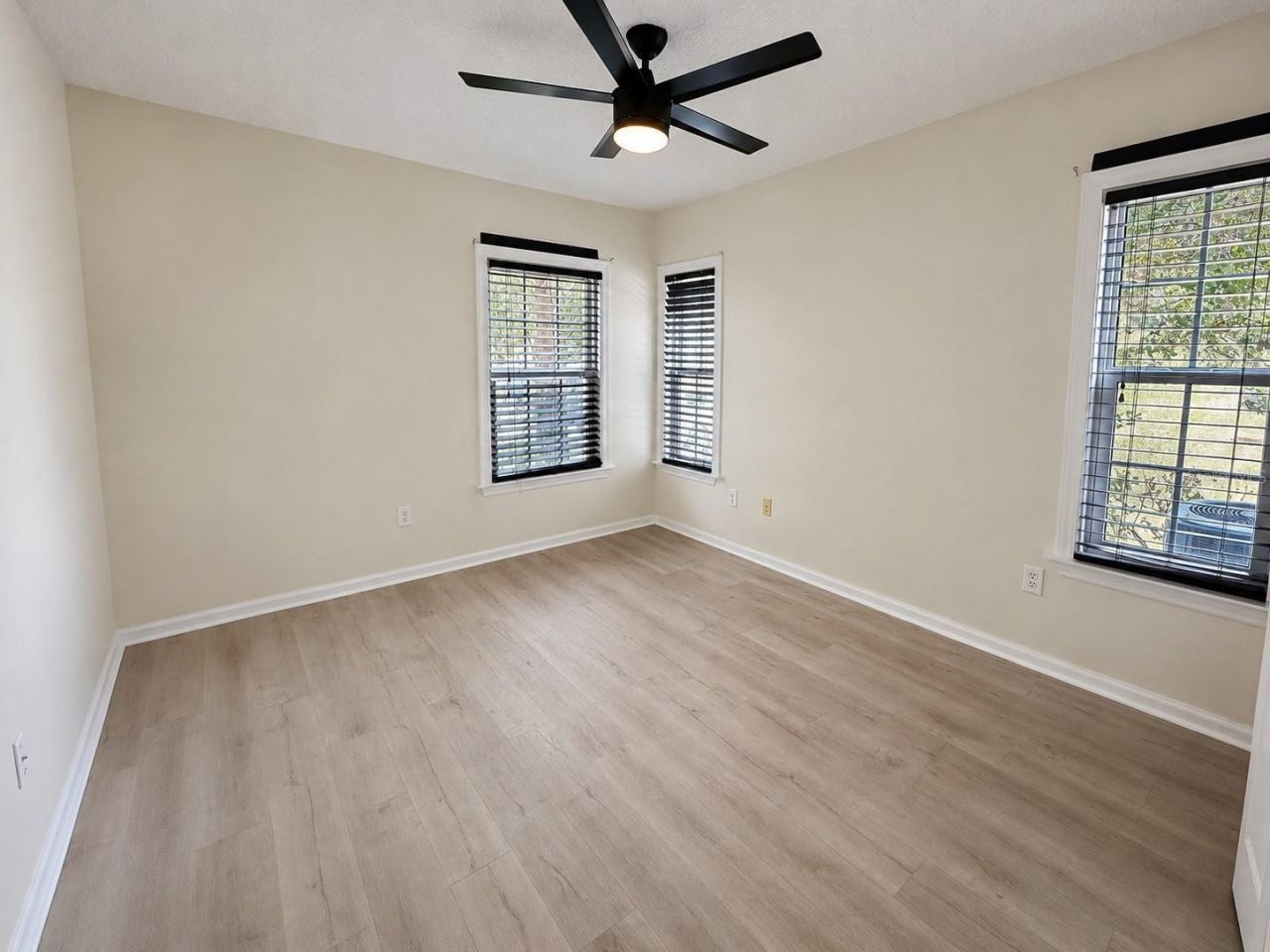 6554 Swissco Drive, Unit 518, Orlando, FL 32822 Photo