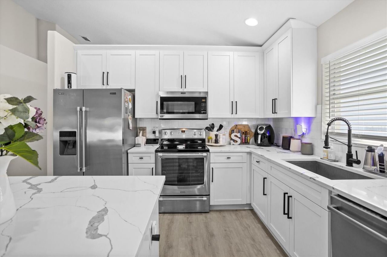 5209 Abbey Park Avenue , Tampa, FL 33647 Photo