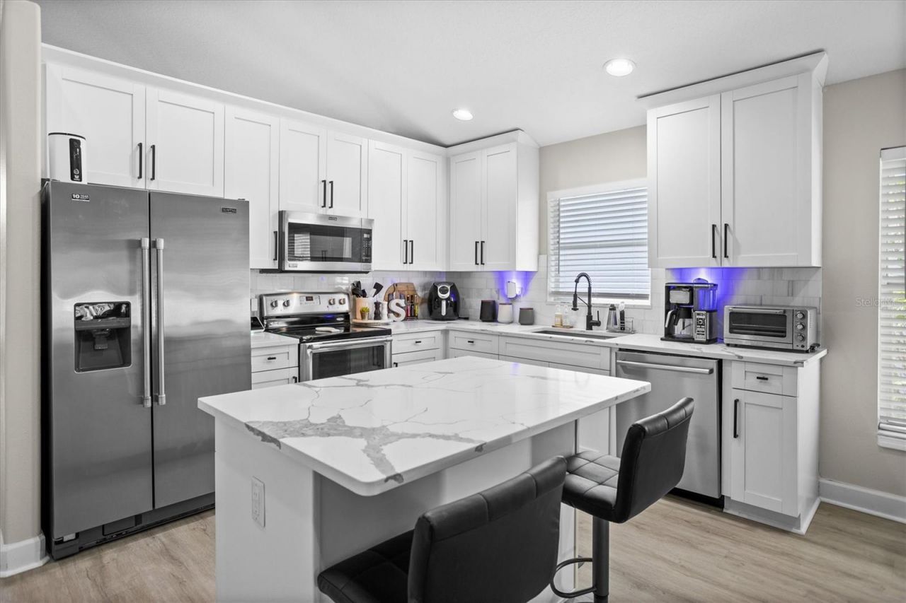 5209 Abbey Park Avenue , Tampa, FL 33647 Photo