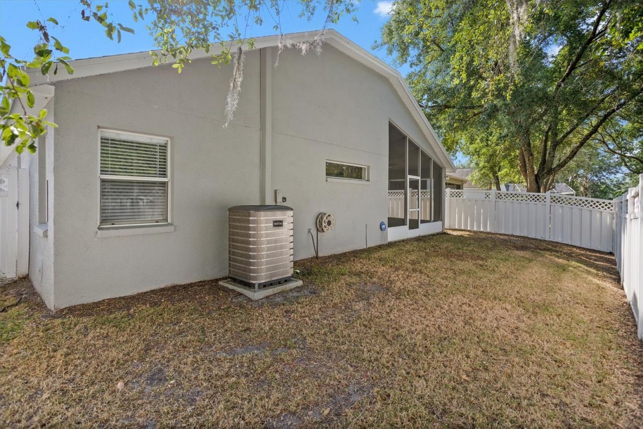 5209 Abbey Park Avenue , Tampa, FL 33647 Photo