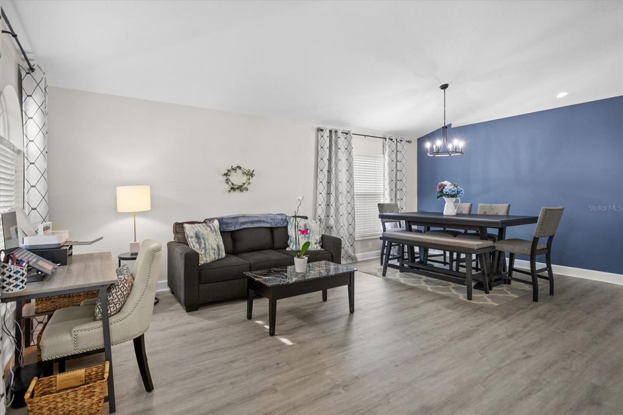 5209 Abbey Park Avenue , Tampa, FL 33647 Photo