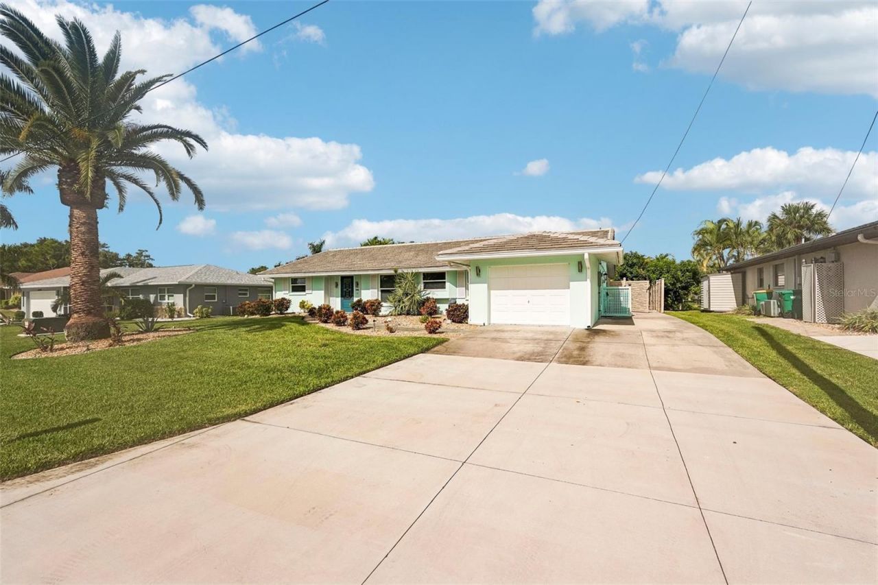 4390 Albacore Circle , Port Charlotte, FL 33948 Photo