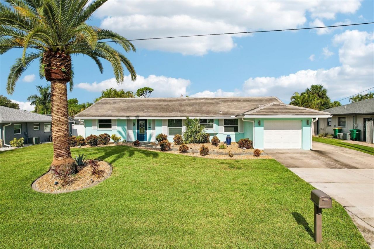 4390 Albacore Circle , Port Charlotte, FL 33948 Photo