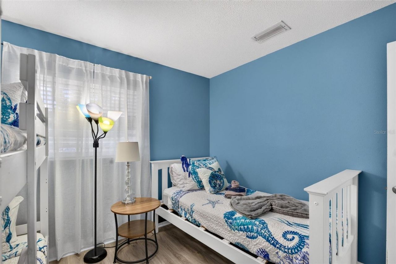 3409 18th Avenue Drive W, Bradenton, FL 34205 Photo