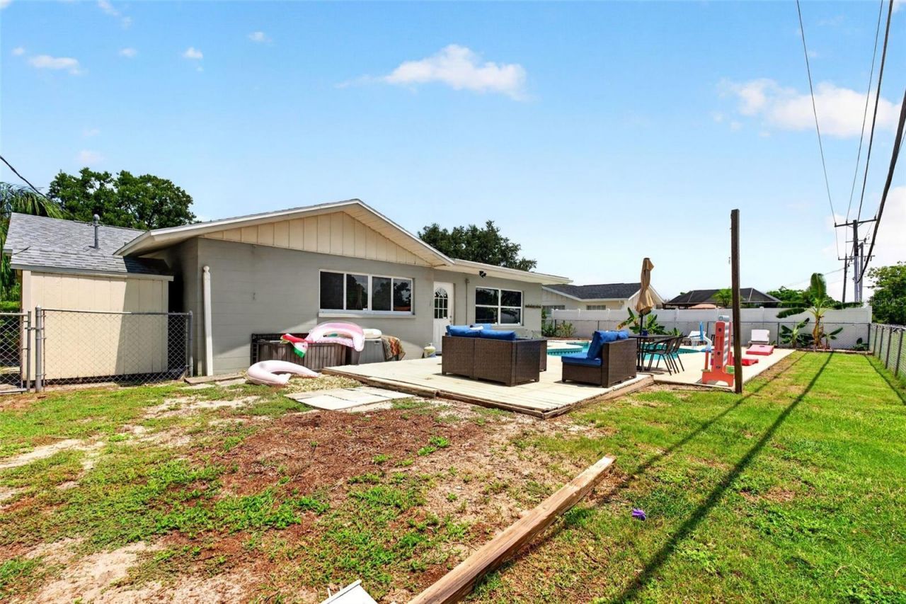 3409 18th Avenue Drive W, Bradenton, FL 34205 Photo