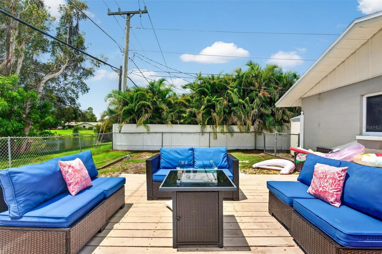 3409 18th Avenue Drive W, Bradenton, FL 34205 Photo