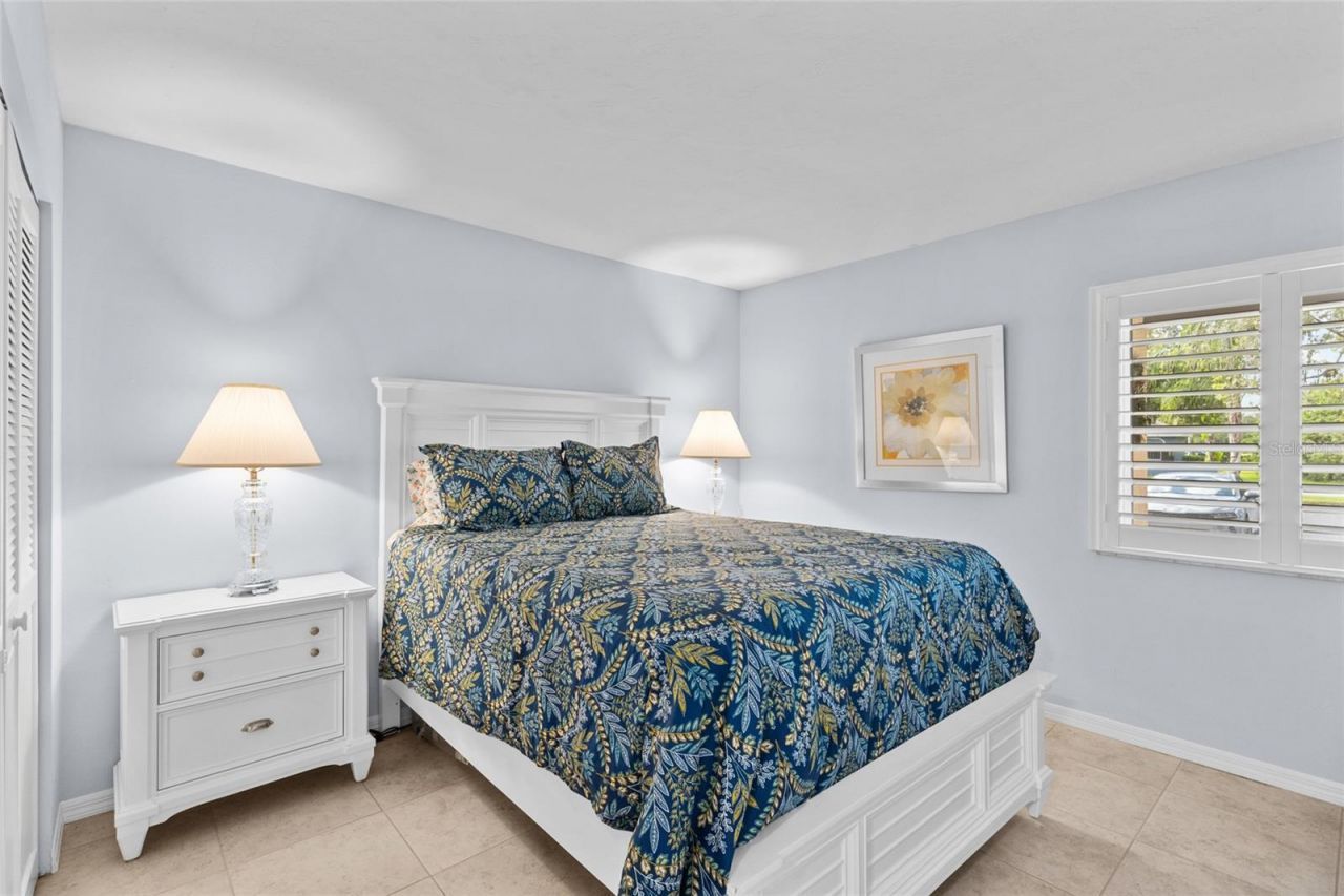 6211 Timber Lake Drive , Unit B1, Sarasota, FL 34243 Photo