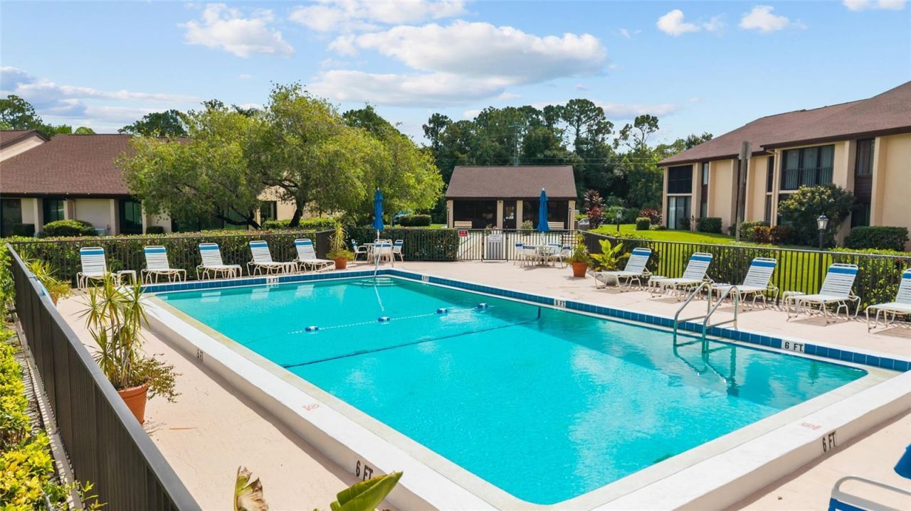 6211 Timber Lake Drive , Unit B1, Sarasota, FL 34243 Photo